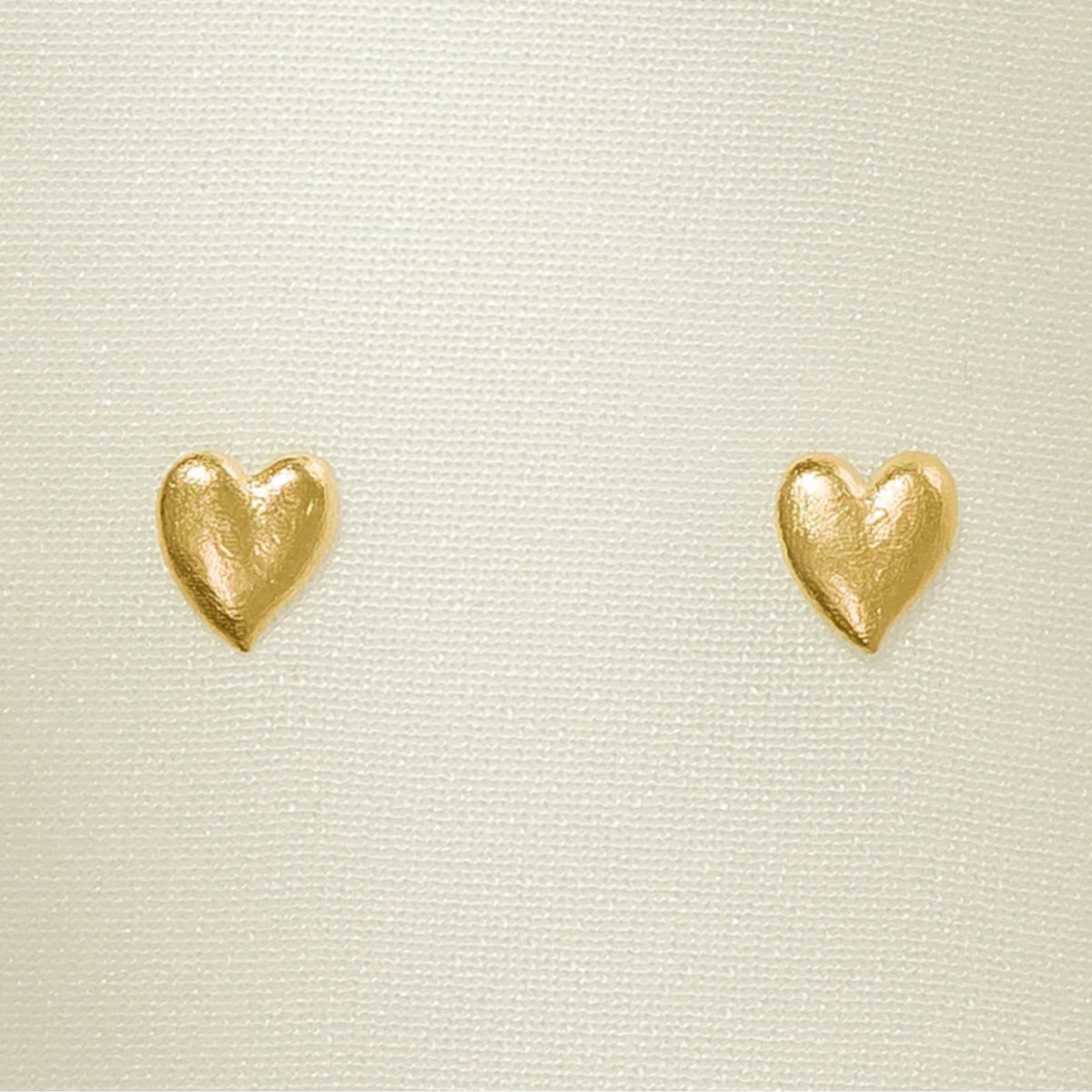 Calista Heart Stud Earrings