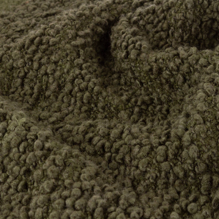 Ulsmere Throw, Lichen