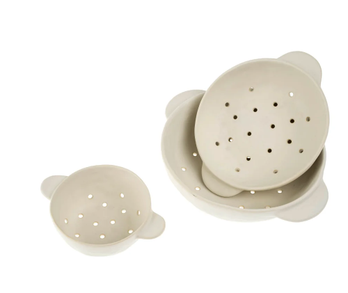 Pebble Stoneware Berry Bowl
