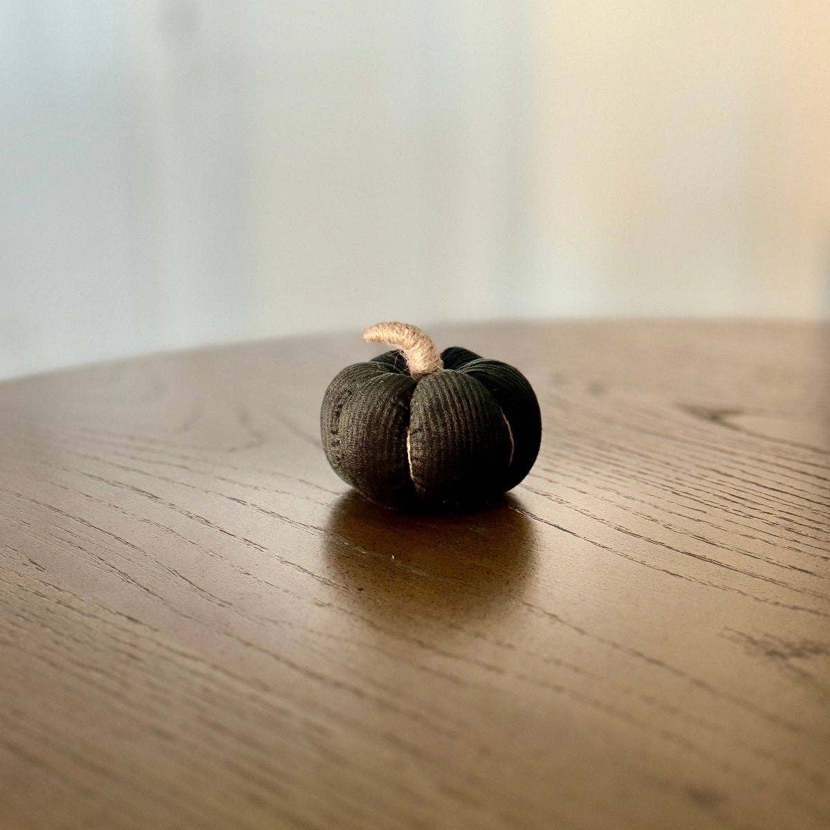 Small Hunter Corduroy Pumpkin