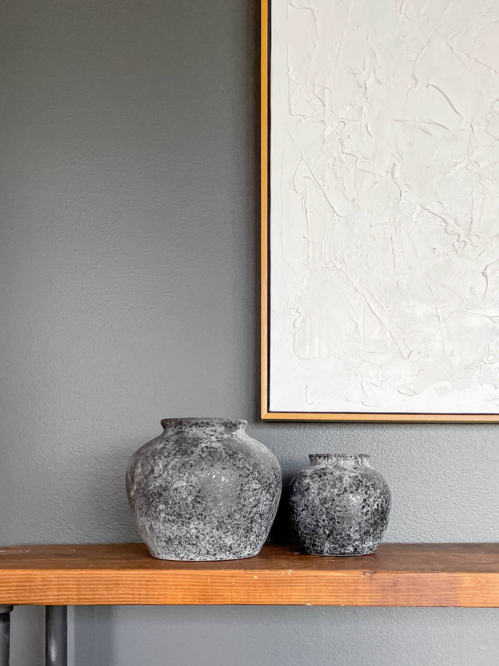 Athena Vintage-Style Ceramic Vase