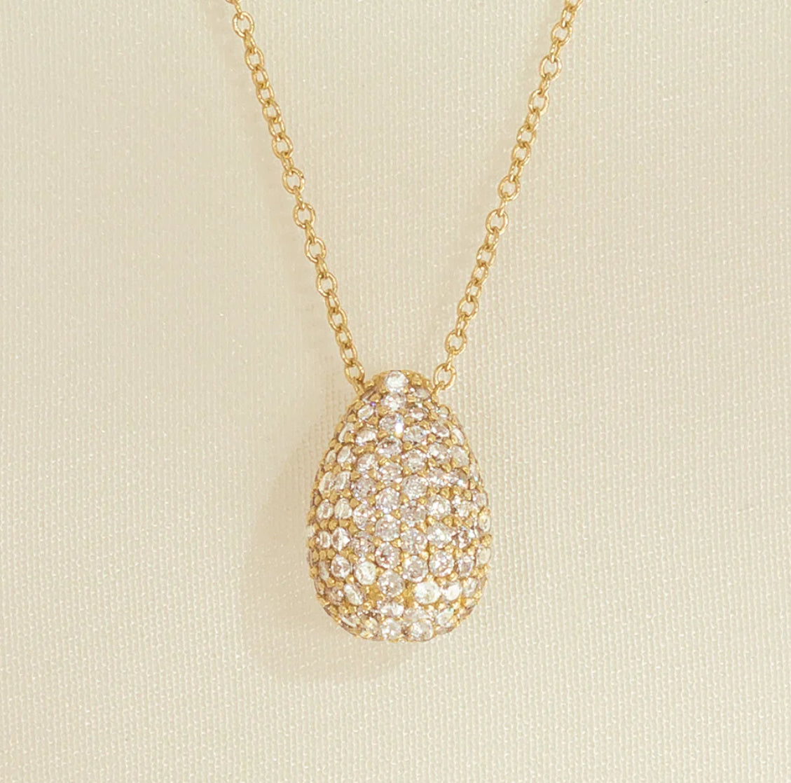 Agapee Perisa Pave Necklace