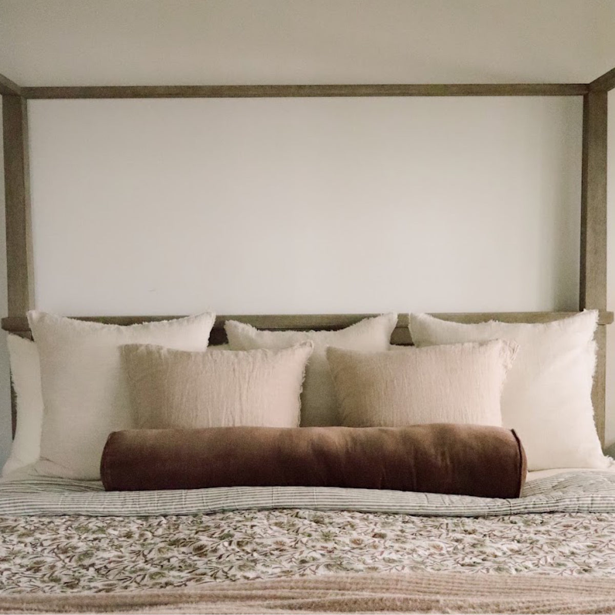 Vera Velvet Bolster - Long - Clove