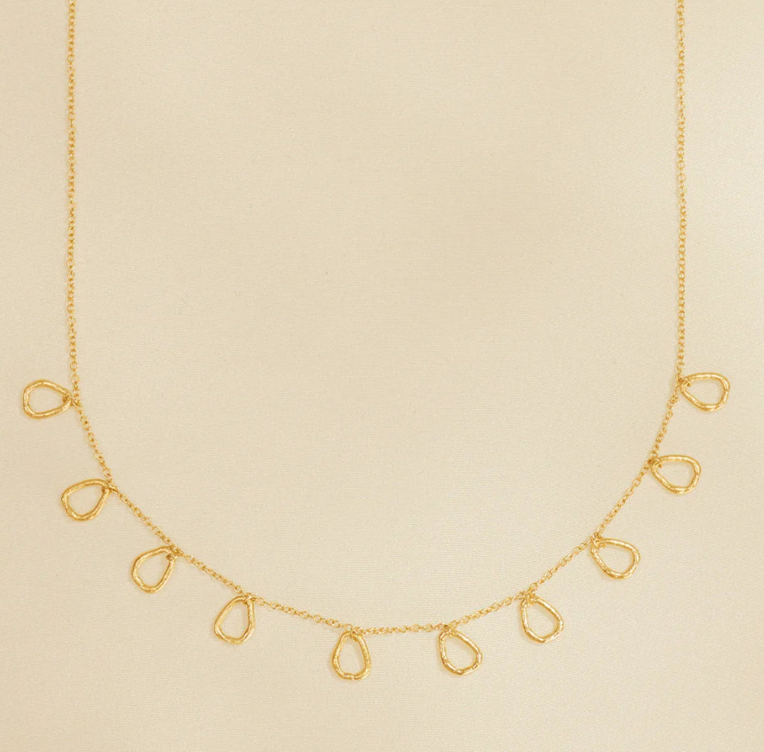 Agapee Albe Necklace