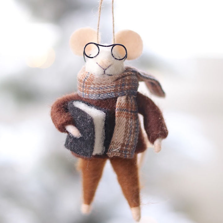 Study Time Spencer Mouse