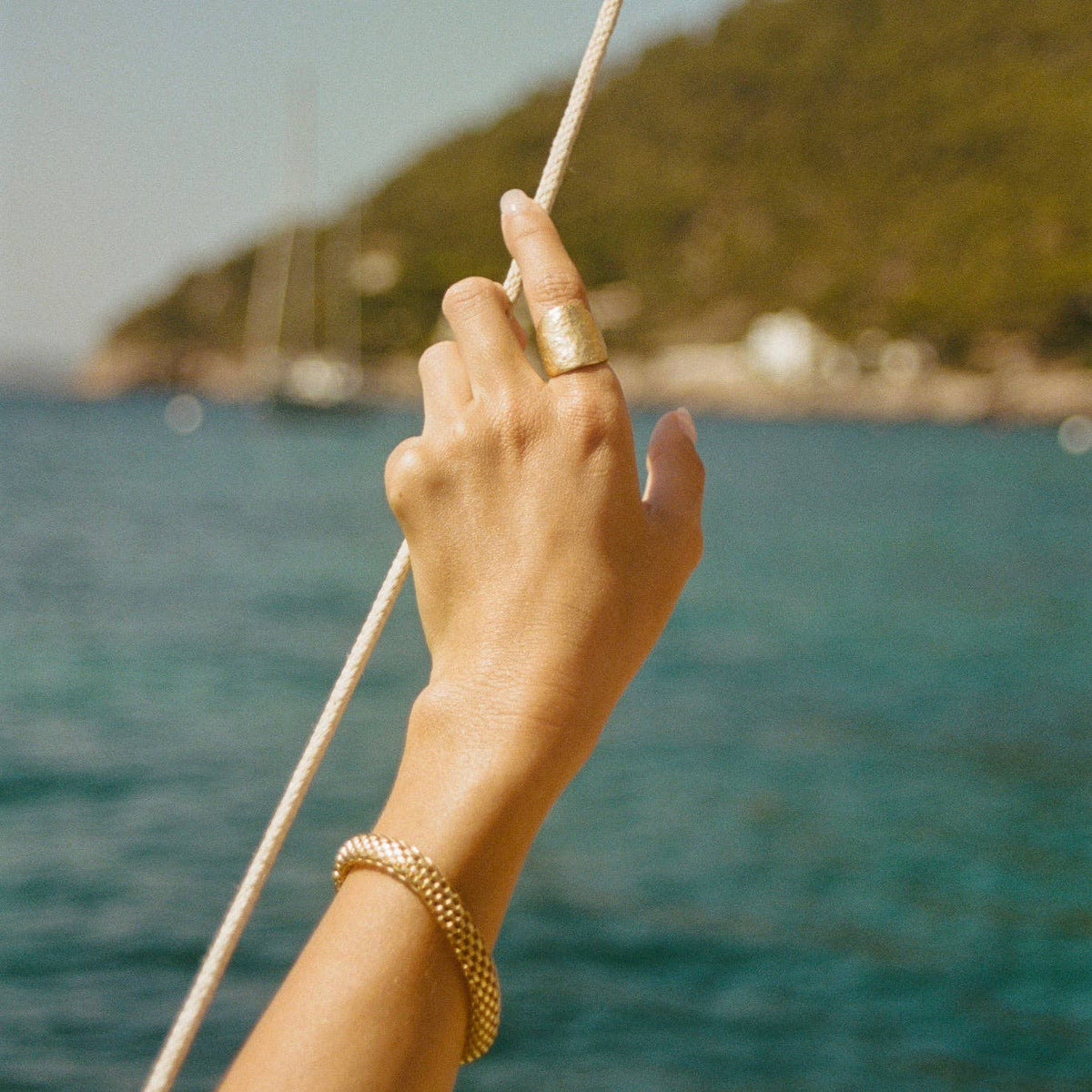 Agapee Luna Ring