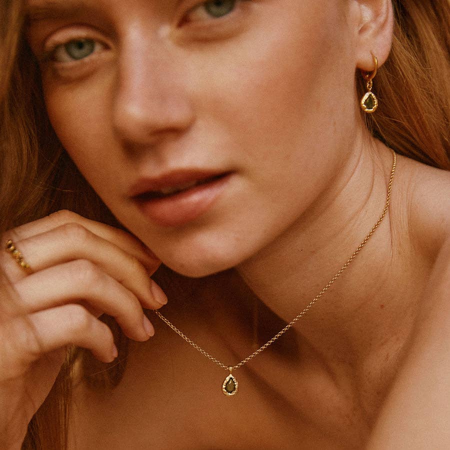 Agapee Lysa Dark Green Necklace