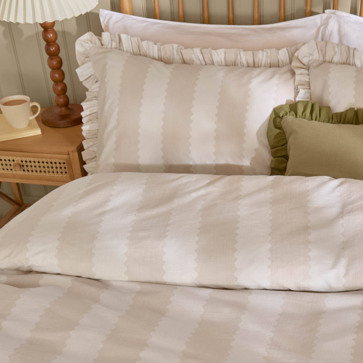 Birdie Stripe Ruffle Duvet Set, Natural