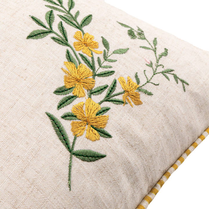 Ramble Bee Tufted Cushion, Natural