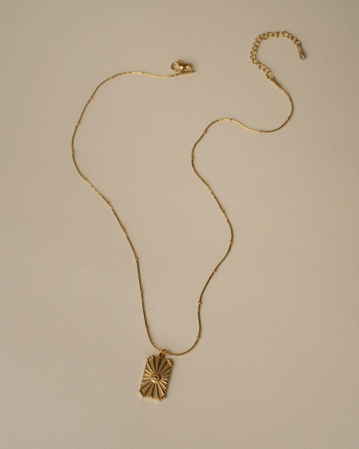 Hunter & Hare Cadence Flower Burst Necklace