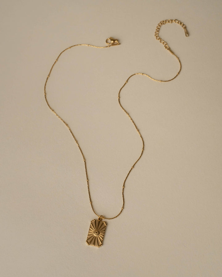 Hunter & Hare Cadence Flower Burst Necklace