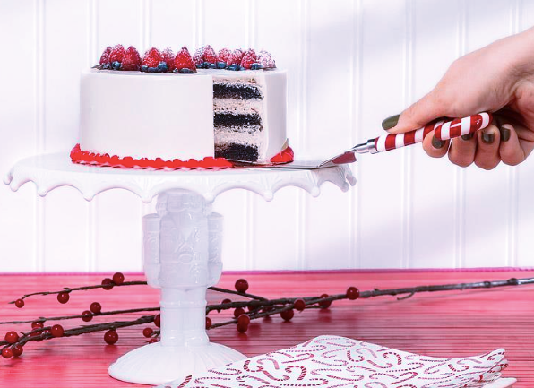 Nutcracker Cake Pedestal